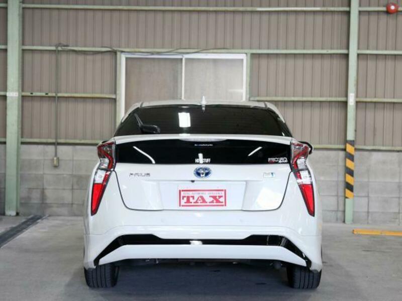 PRIUS-14