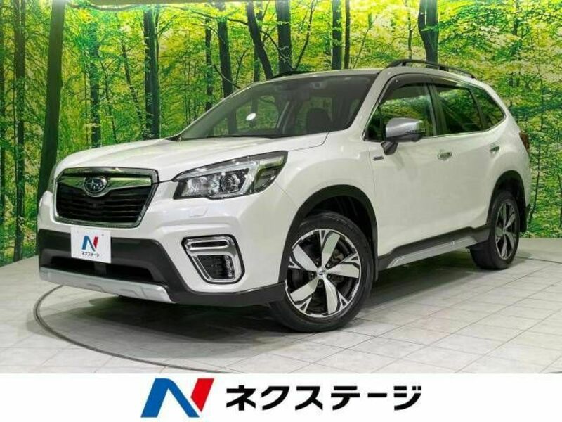 SUBARU　FORESTER