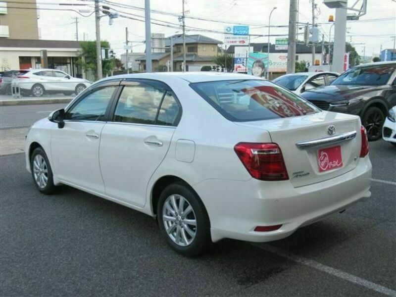 COROLLA AXIO-1