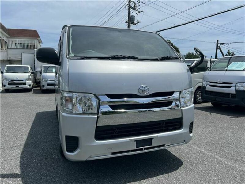 HIACE VAN-1