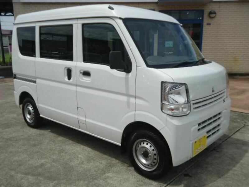 MITSUBISHI　MINICAB VAN