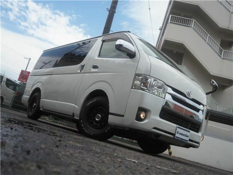 HIACE-4