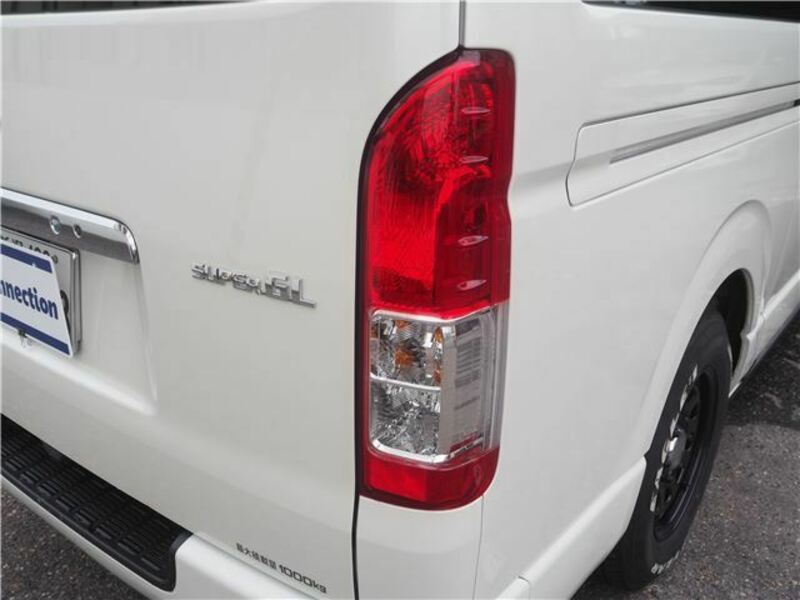 HIACE-33