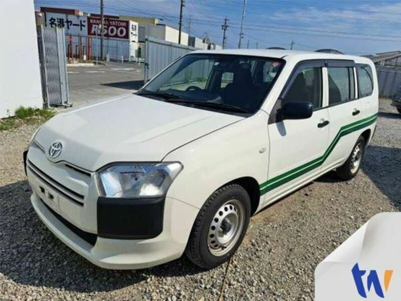 TOYOTA　PROBOX