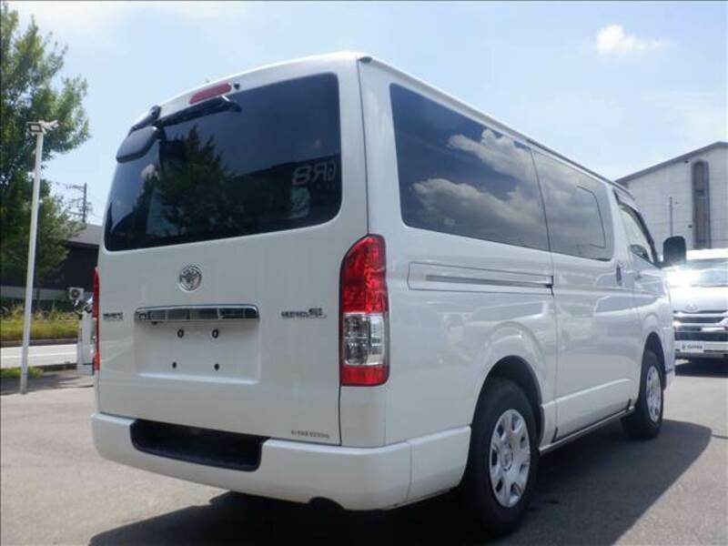 HIACE VAN-14