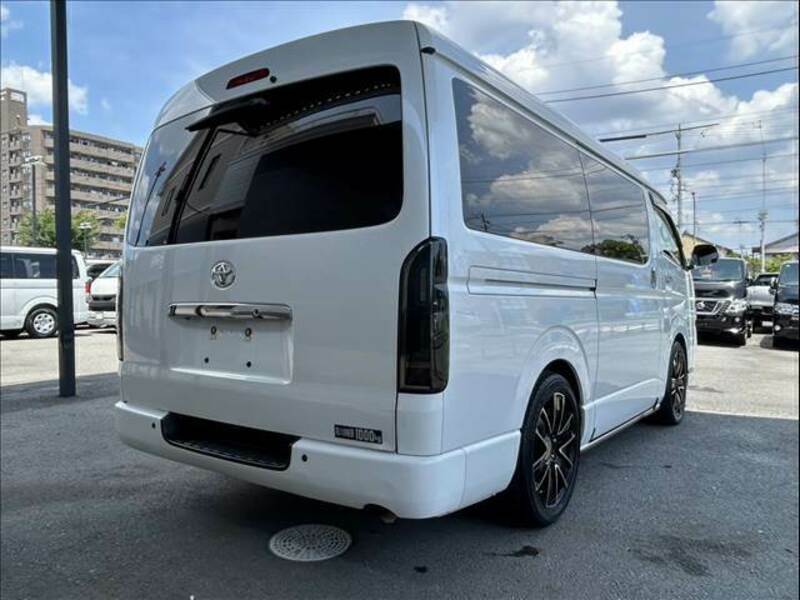 HIACE VAN-14