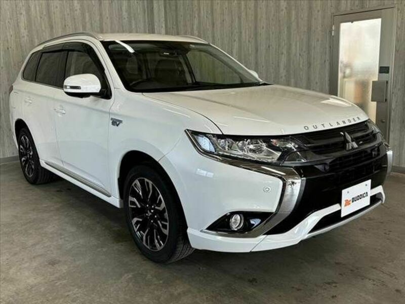 OUTLANDER PHEV-7