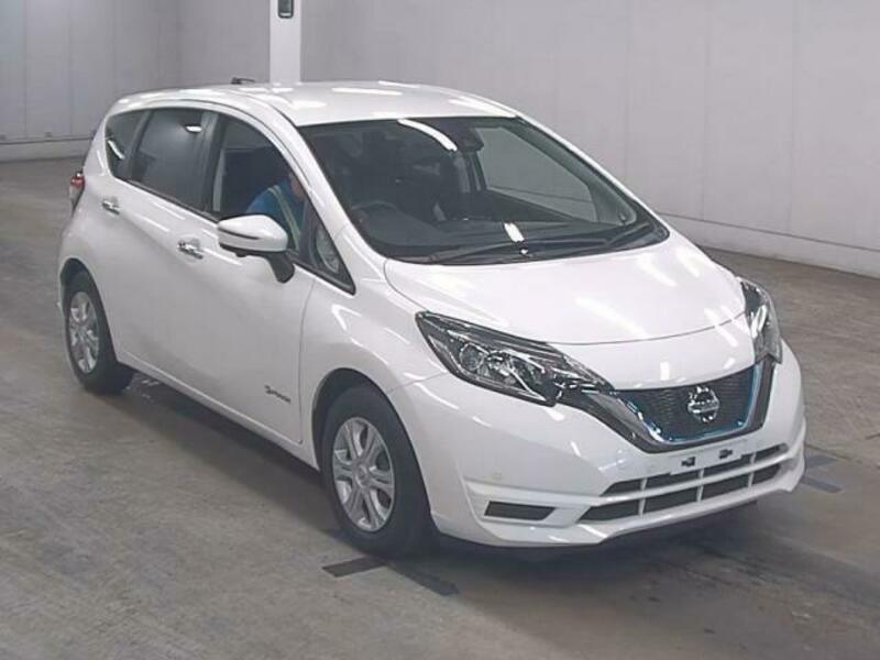 NISSAN　NOTE