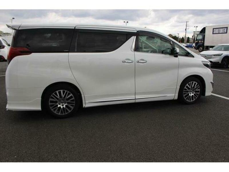 ALPHARD-9