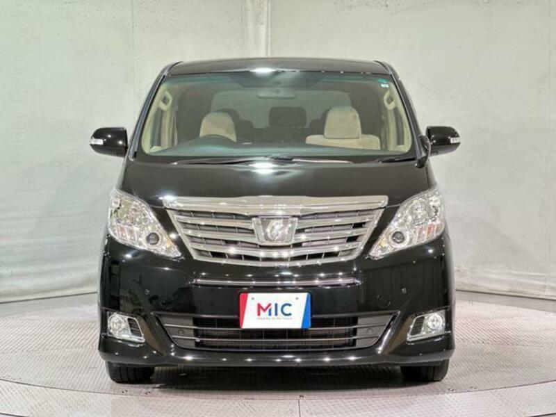 ALPHARD-12