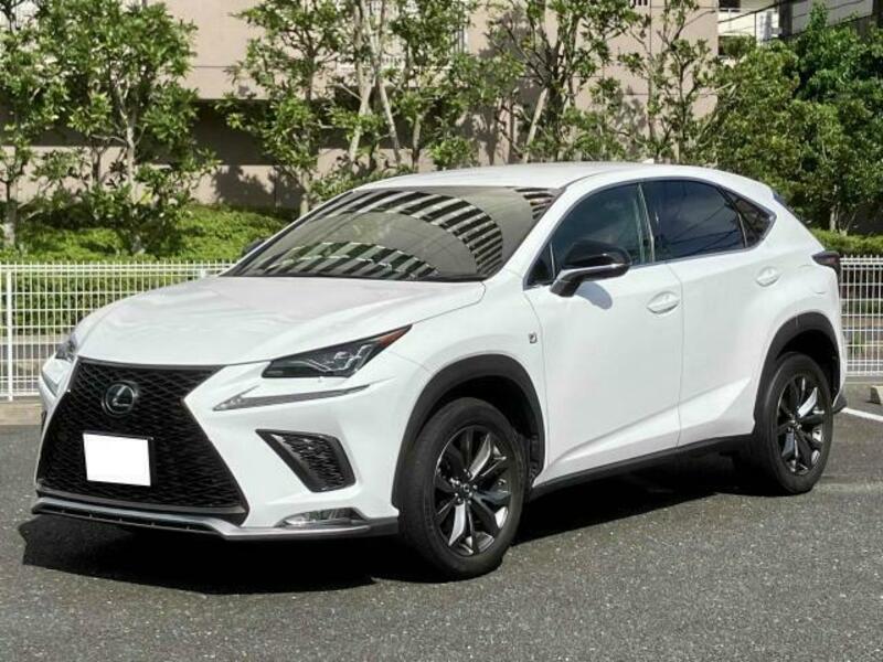 LEXUS　NX