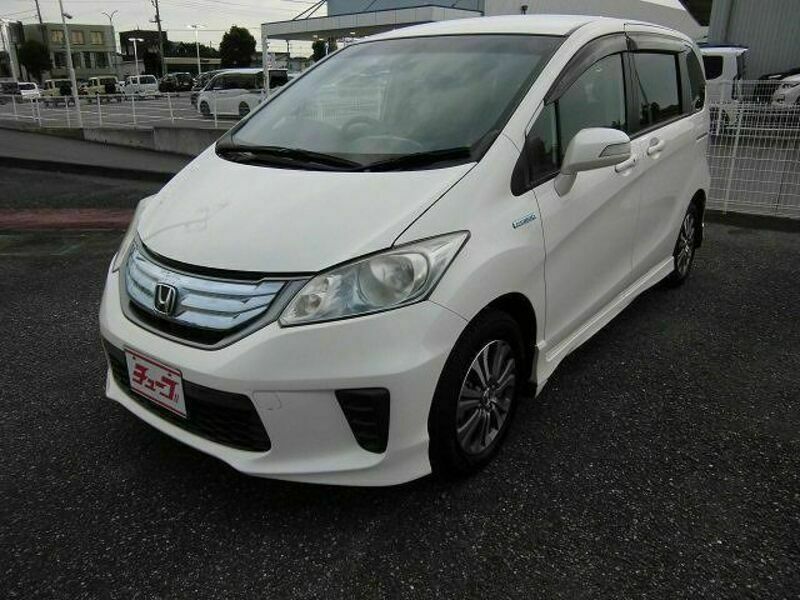 HONDA　FREED HYBRID