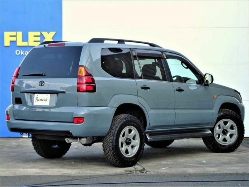 LAND CRUISER PRADO-1