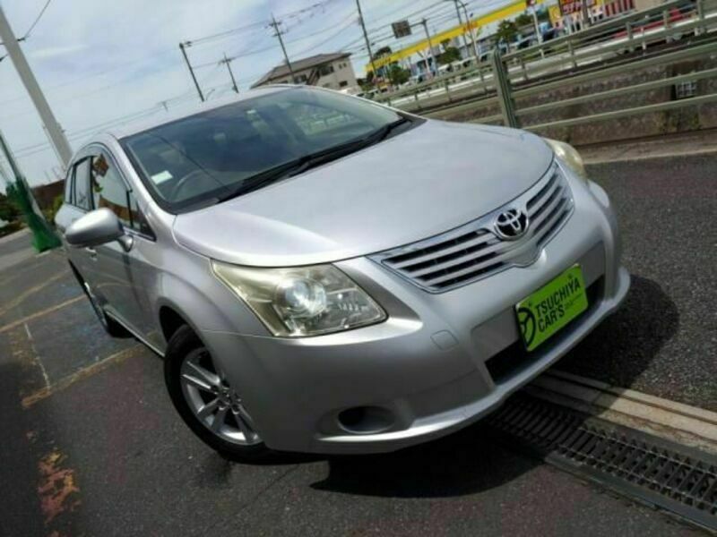 AVENSIS WAGON-8