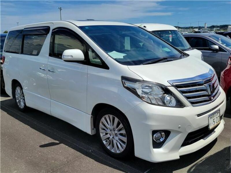 TOYOTA　ALPHARD