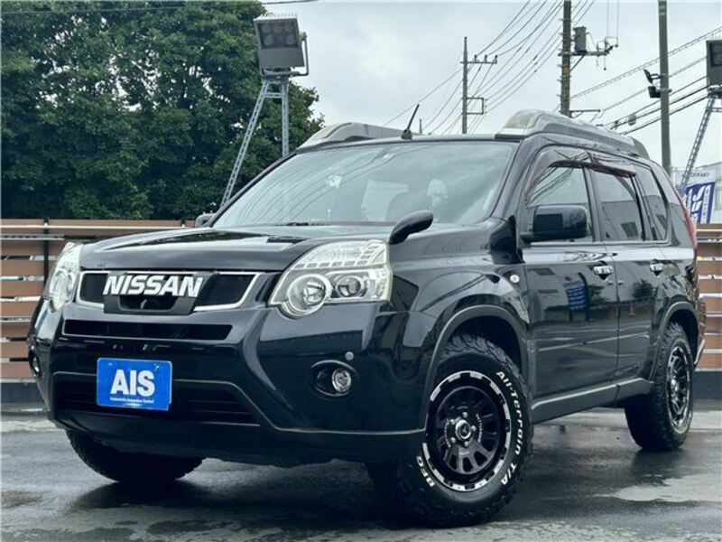 NISSAN　X-TRAIL