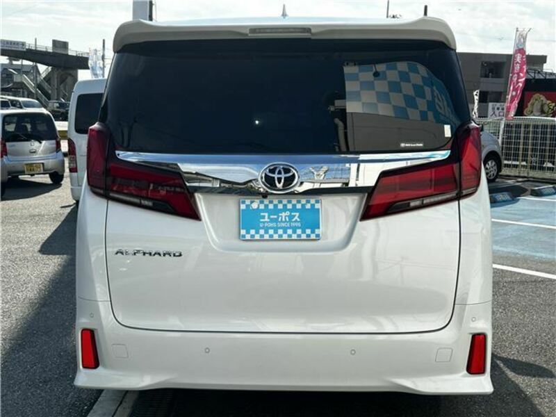 ALPHARD-8