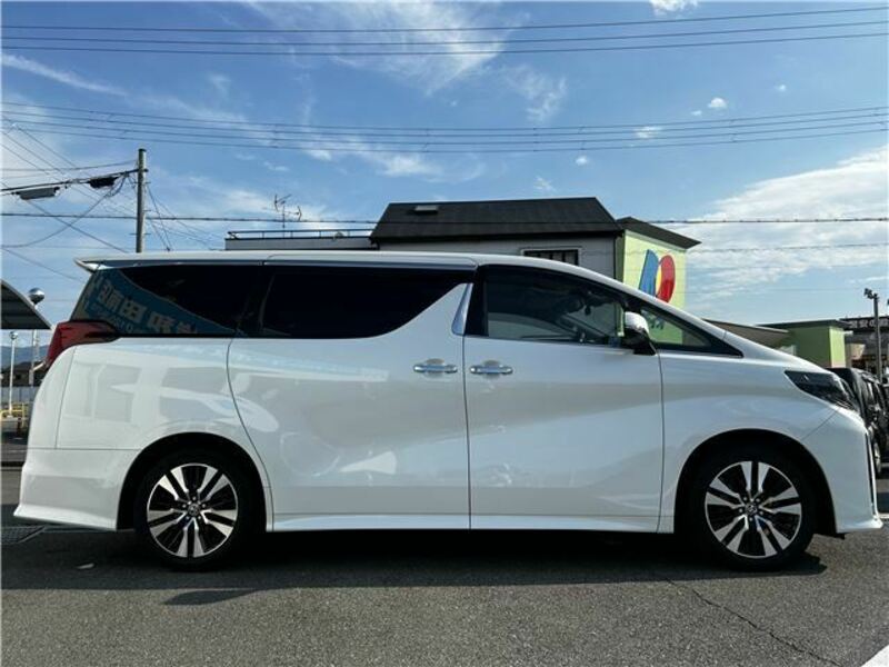 ALPHARD-9