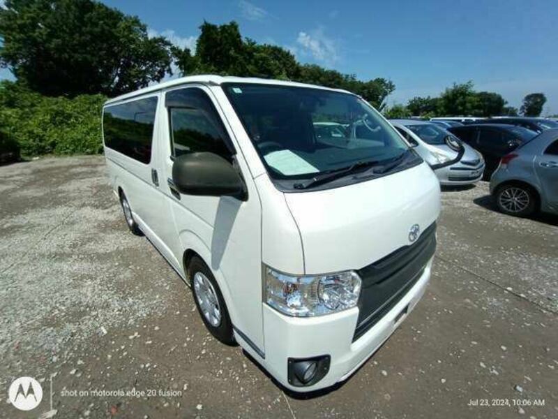 HIACE-9