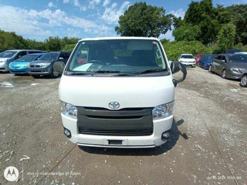 HIACE-10