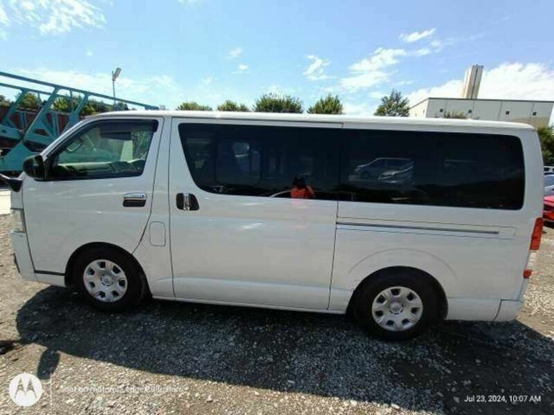 HIACE-13