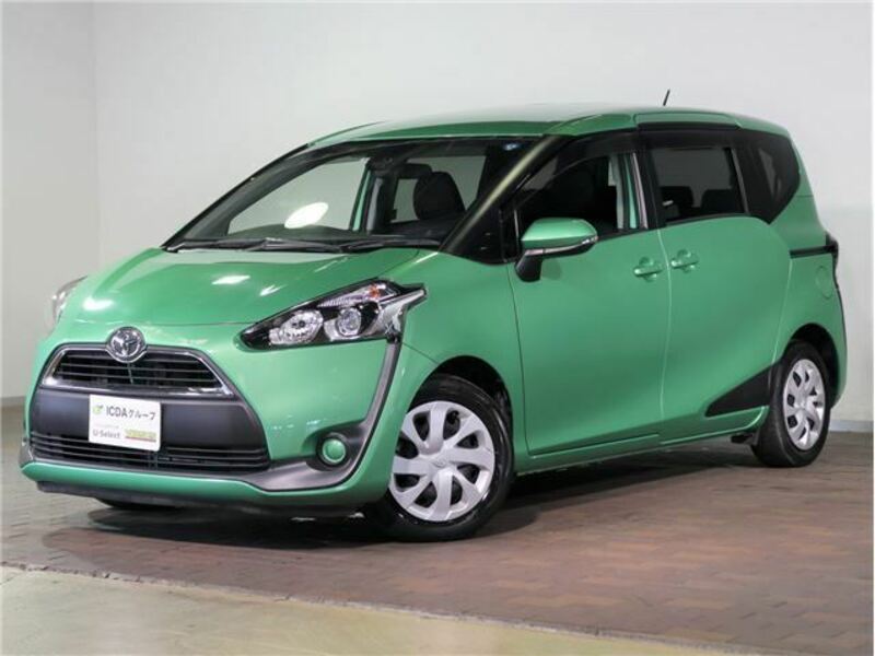 TOYOTA　SIENTA