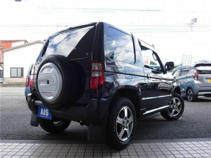 PAJERO MINI-1