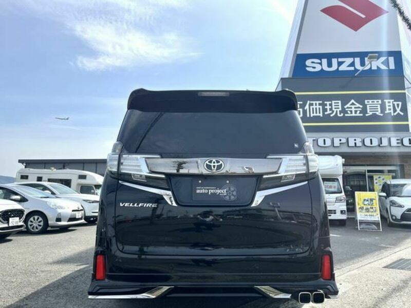 VELLFIRE-9