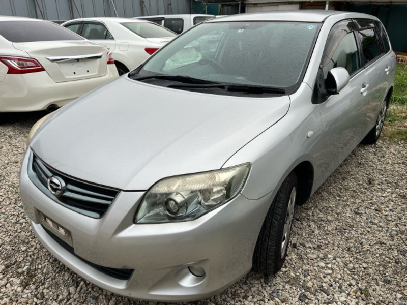 TOYOTA　COROLLA FIELDER