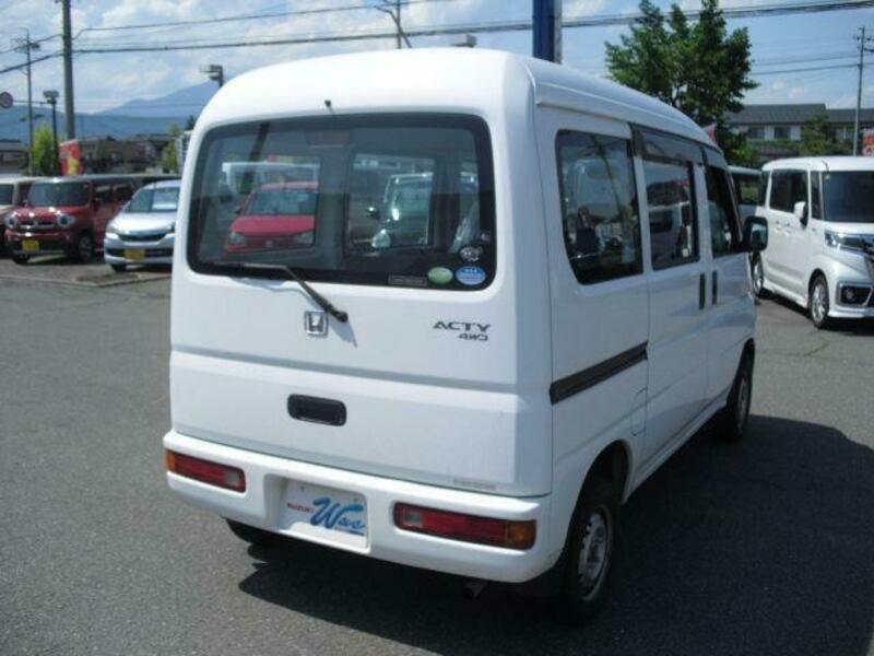 ACTY VAN-4