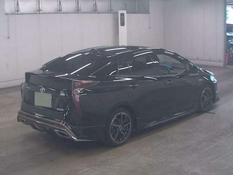 PRIUS-3