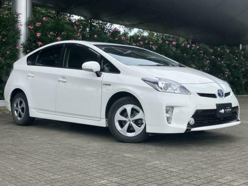 PRIUS-11