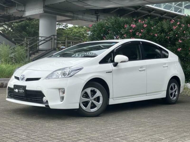 PRIUS-12