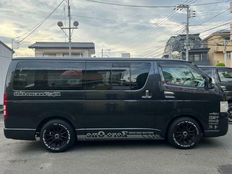 HIACE VAN-3