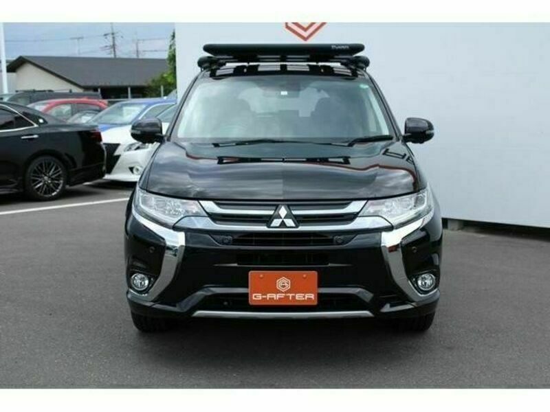 OUTLANDER PHEV-6