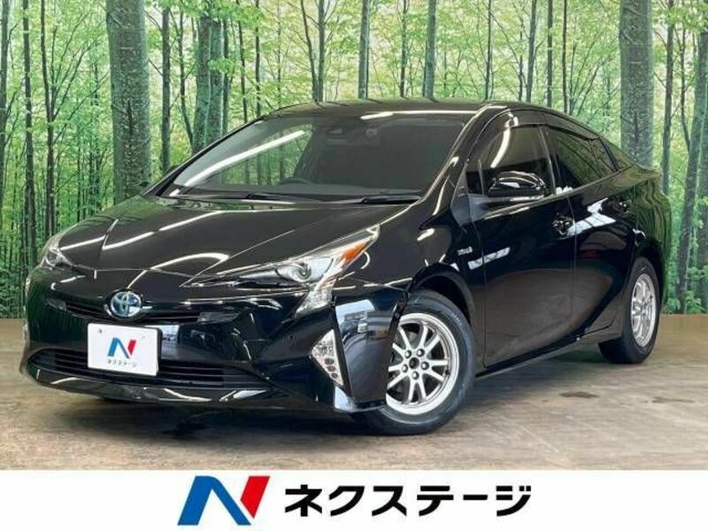 TOYOTA　PRIUS