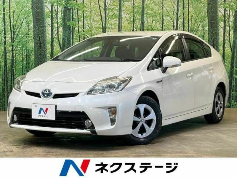 TOYOTA　PRIUS