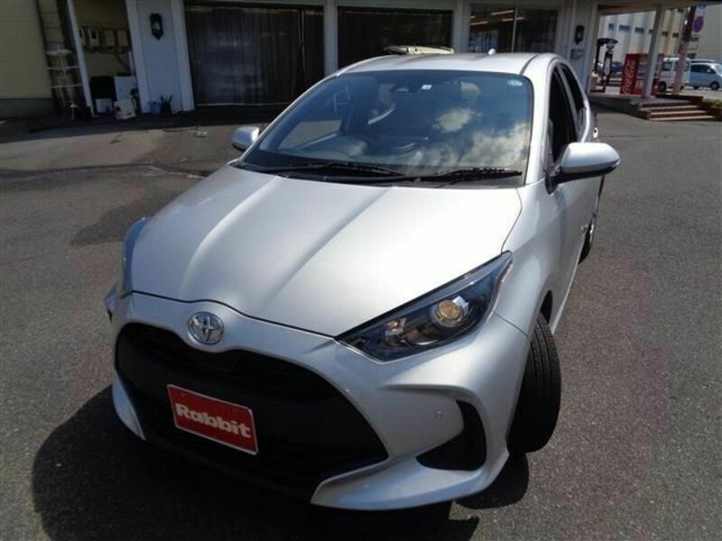 YARIS-8