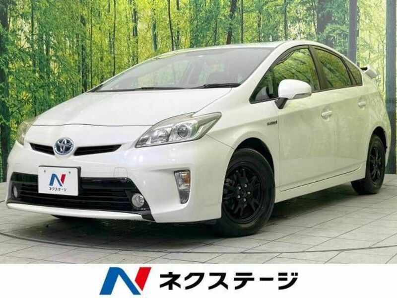 TOYOTA　PRIUS