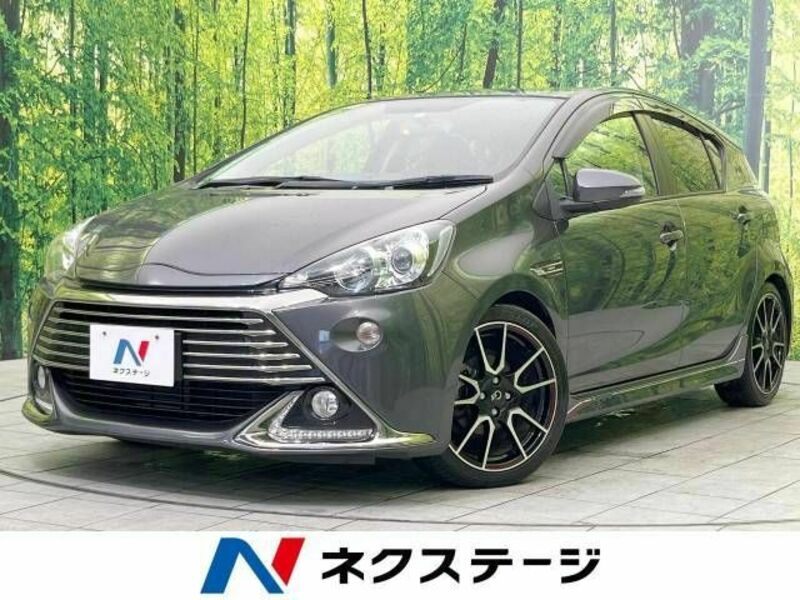 TOYOTA　AQUA