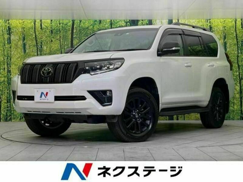 TOYOTA　LAND CRUISER PRADO