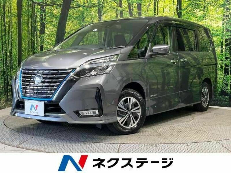 NISSAN　SERENA