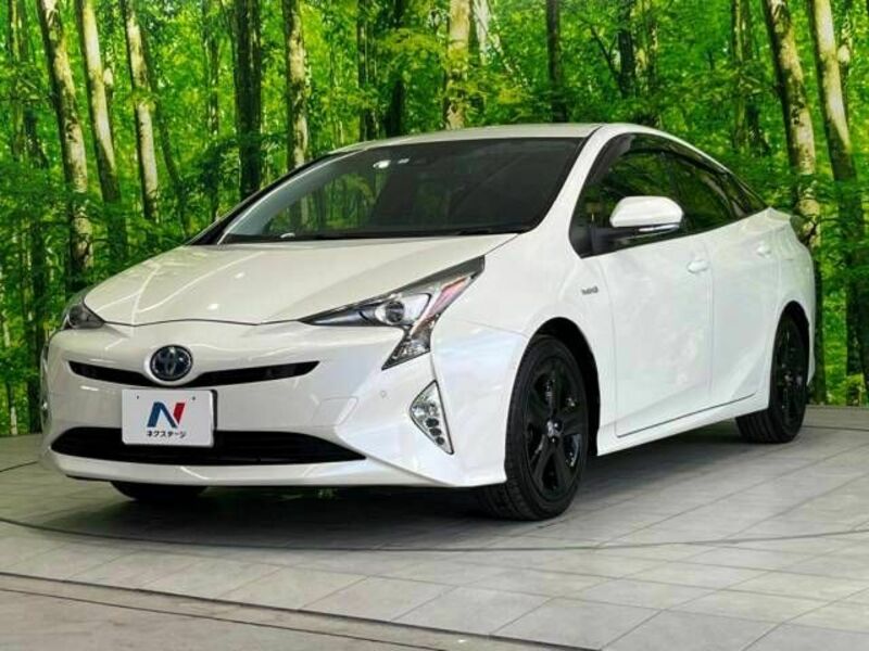 PRIUS-16