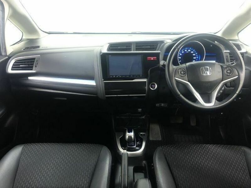 FIT HYBRID-1