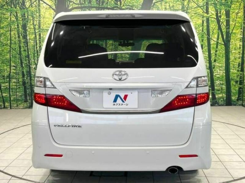 VELLFIRE-16