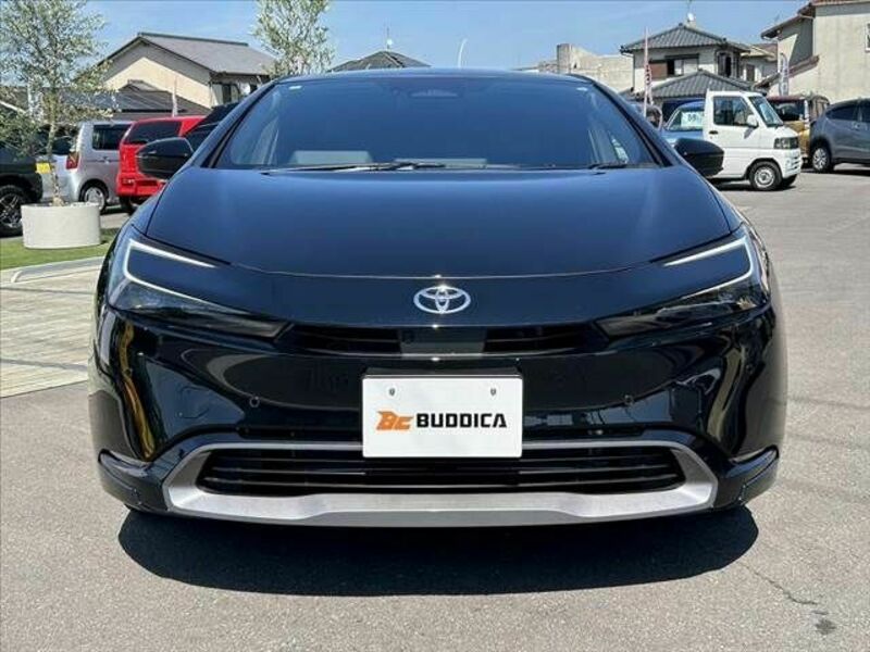 PRIUS-8