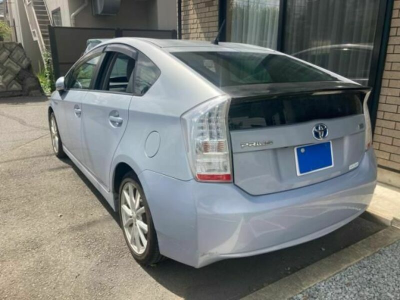 PRIUS-2