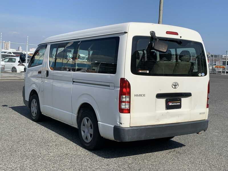 HIACE Wagon-2