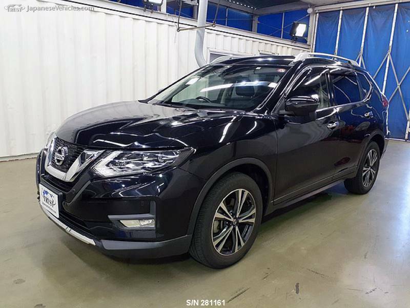 NISSAN　X-TRAIL