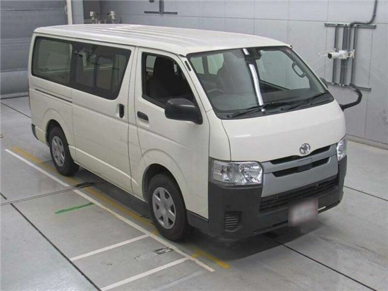 HIACE-4